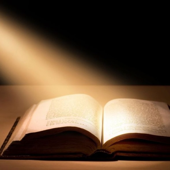 bible-light-rays-590x590